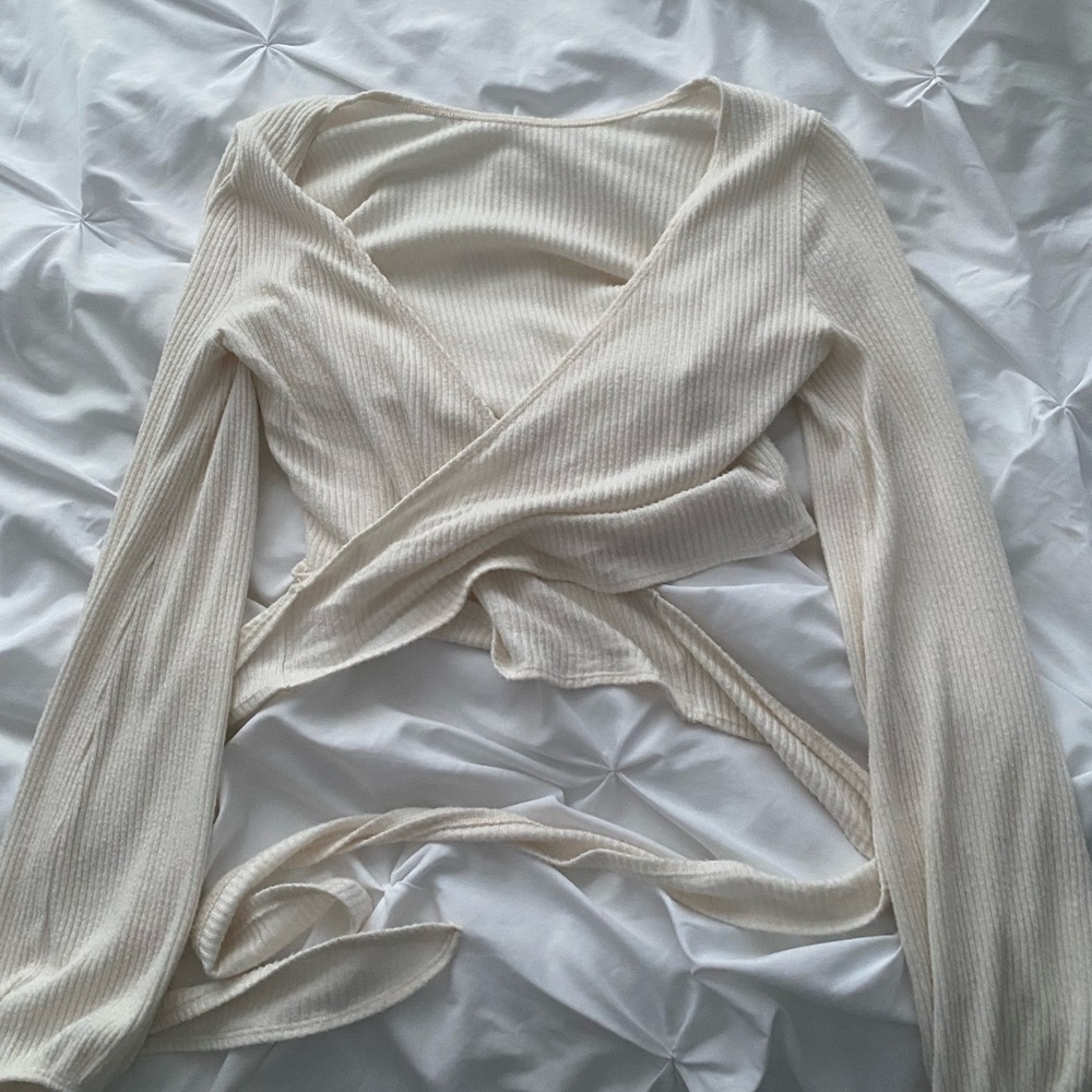 Holister Cream Wrap Sweater Top